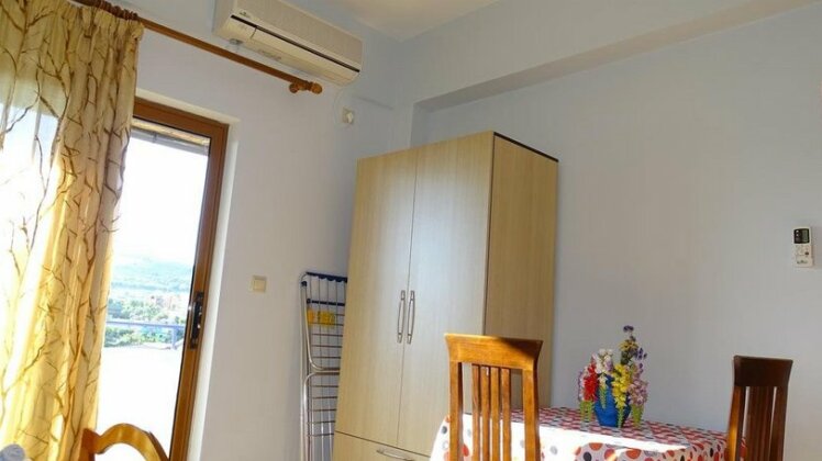 Mondi's Guest House - Photo3