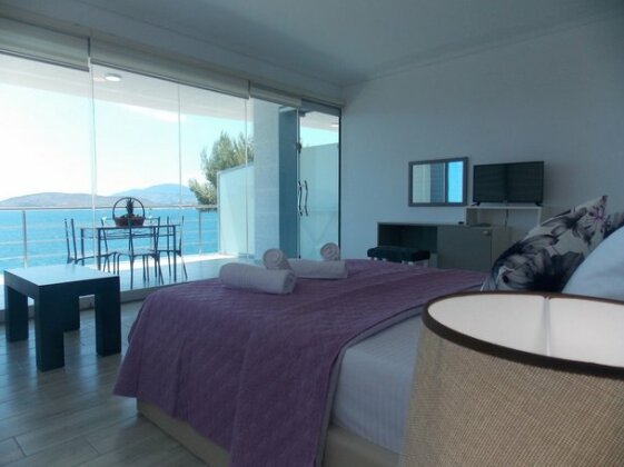 Oceanic Overview Suites - Photo2