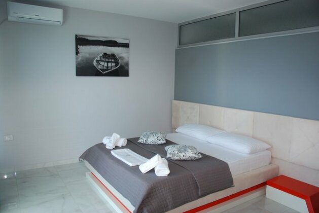 Oceanic Overview Suites - Photo5