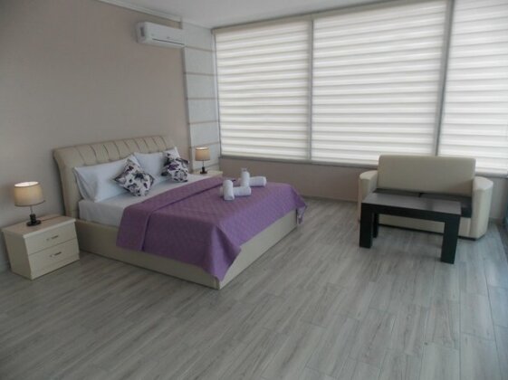 Overview Apartments Saranda - Photo4