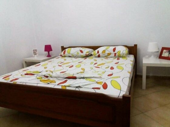 Saranda Rooms - Photo2
