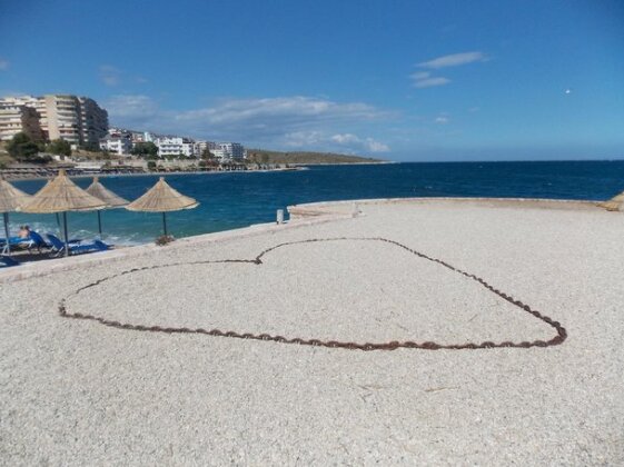 Sunset Suites Sarande - Photo2