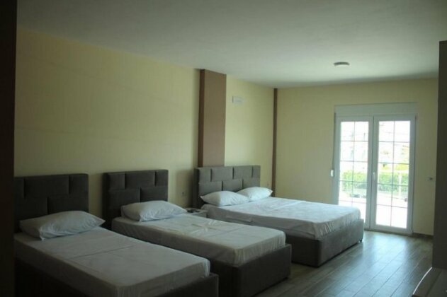 Hotel Eduard Shengjin - Photo3