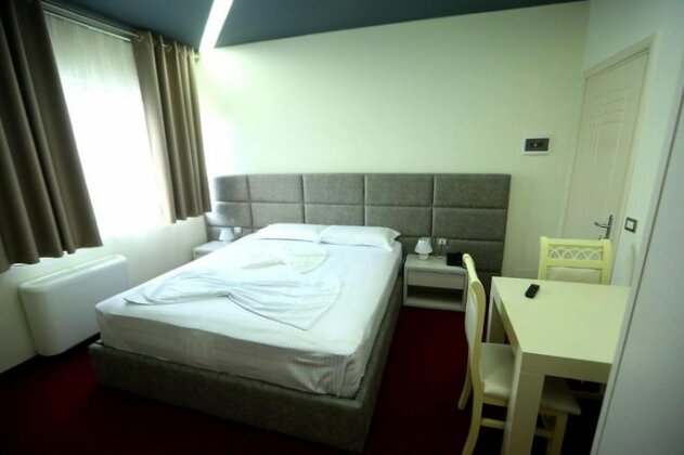 Hotel Vllaznia - Photo2