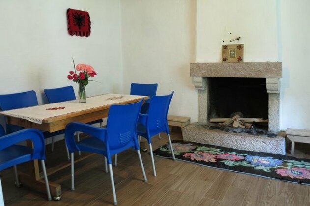 Bujtina Leke Gerla - Photo2