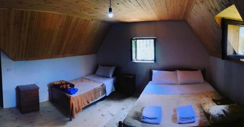 Guesthouse Freskia - Photo4