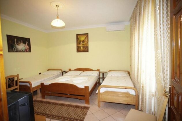 Alen Bar Hotel - Photo4