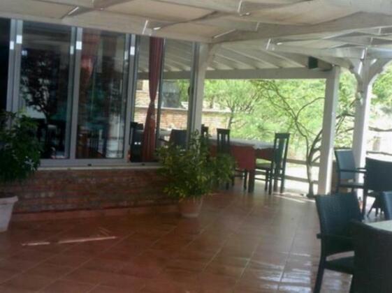 Hotel Arberia - Photo2