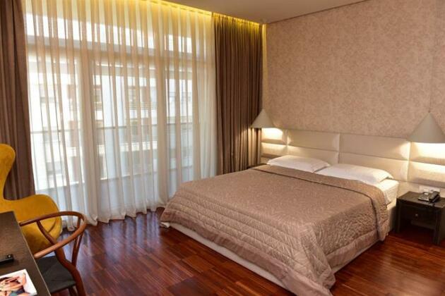 La Boheme Hotel