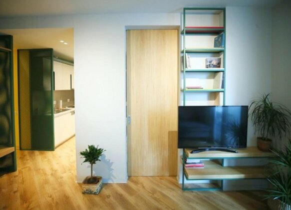 Modern stylish relaxing apartment - Photo2