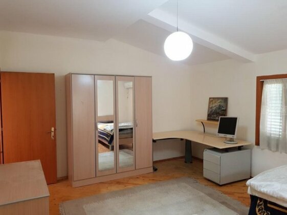 Rooms Primavera Vila - Photo2