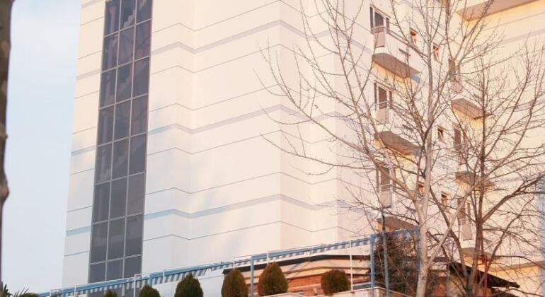 White Dream Hotel - Photo2