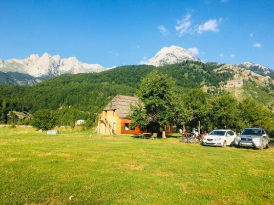 Perparimi guesthouse - Photo3