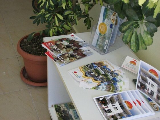 Aparthotel Vila Tufi - Photo3