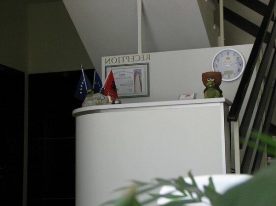 Aparthotel Vila Tufi - Photo4
