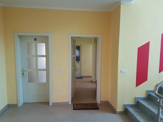Brian Hotel - Photo3