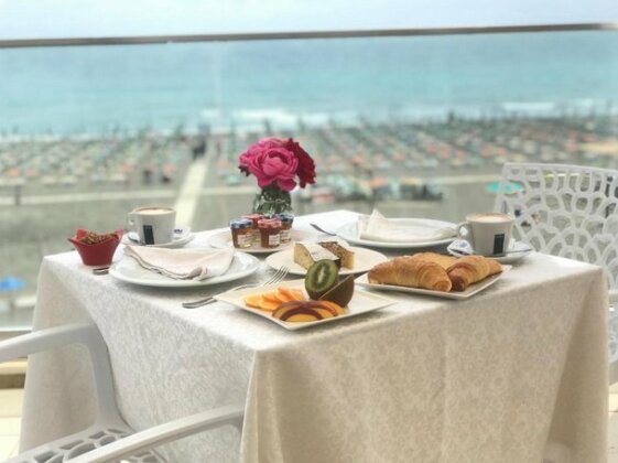 Fishta Hotel - Photo2