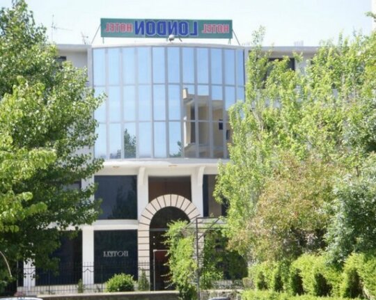 Hotel London Velipoje - Photo2