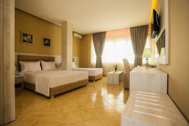 Hotel Valz - Photo2