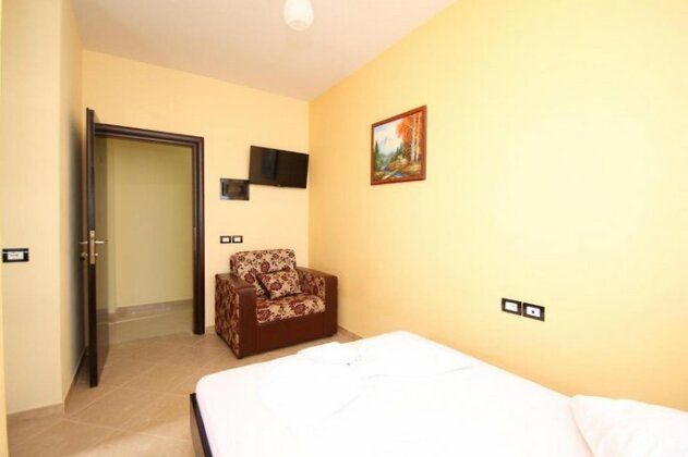 Al Hotel Vlore - Photo2