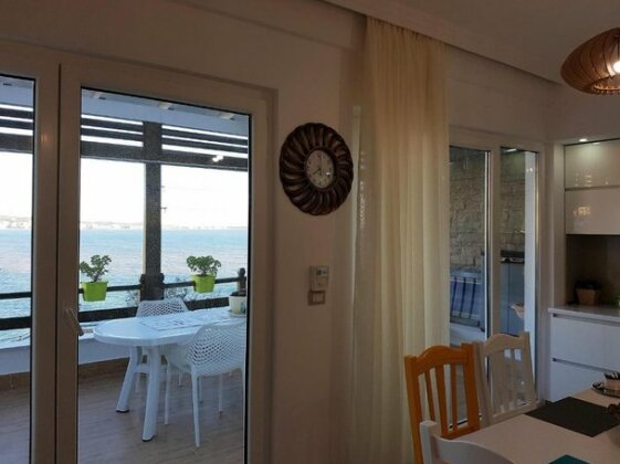 Alma's Home - Photo4