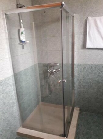 Beautiful Albanian Flat - Photo5