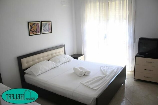 Helpet Residence - Photo2