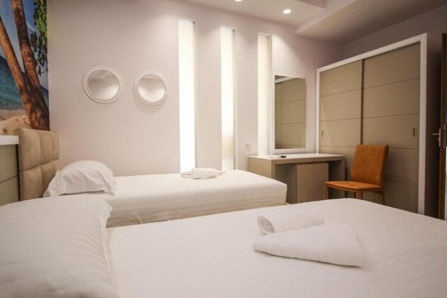 Hotel Kristera - Photo2