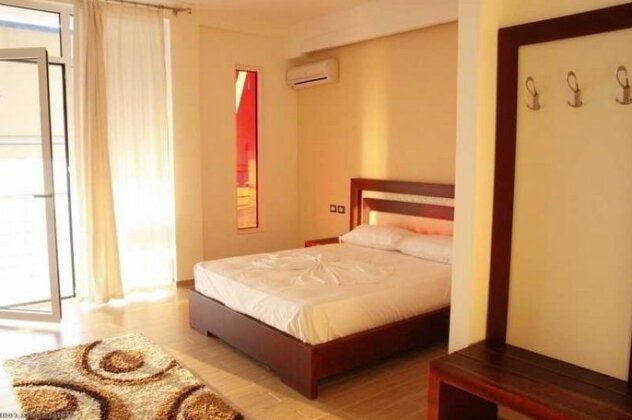 Hotel Nimfa Vlore - Photo2