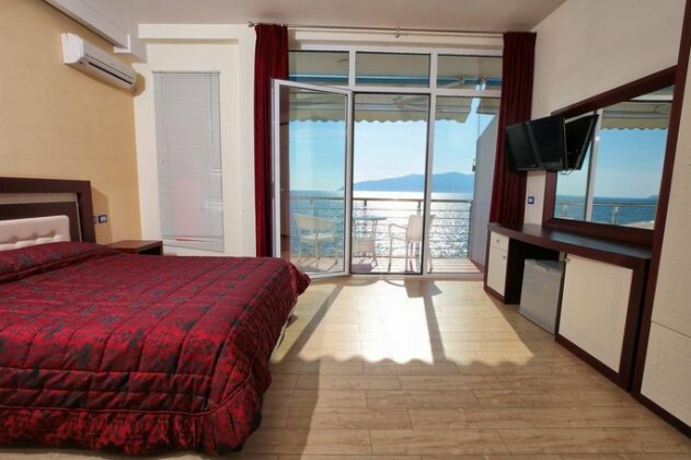 Hotel Nimfa Vlore - Photo4