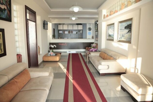 Hotel Picasso Vlore - Photo2