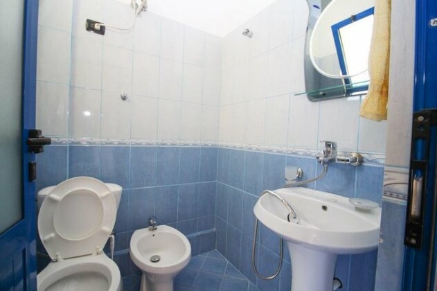 Hotel Zhironi - Photo5