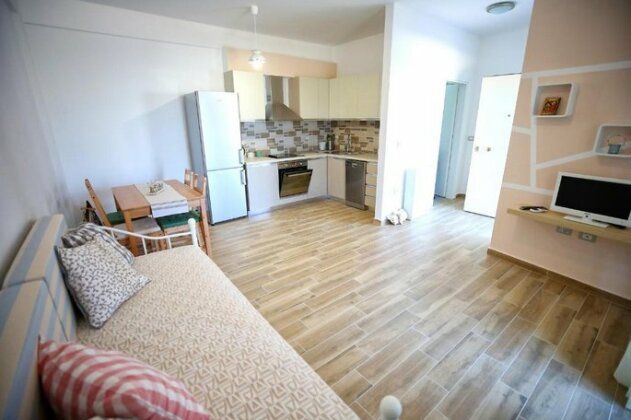 Iris Apartments Vlore - Photo3
