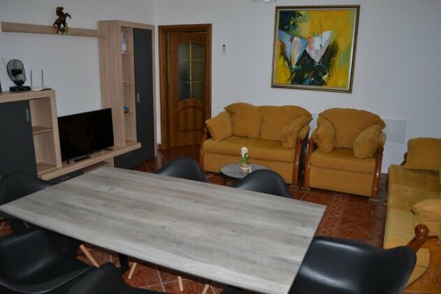 Kela's Central 5 bd Apartment - Photo4