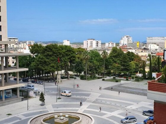 Square View Apartment Vlore - Photo4