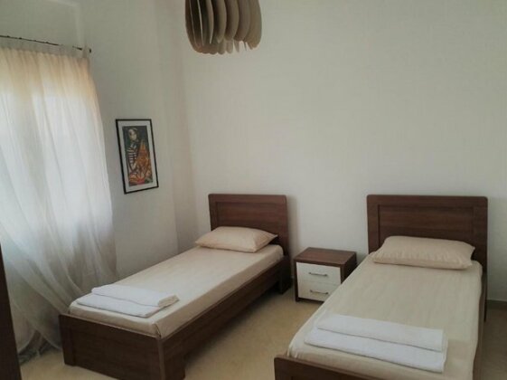 Square View Apartment Vlore - Photo5