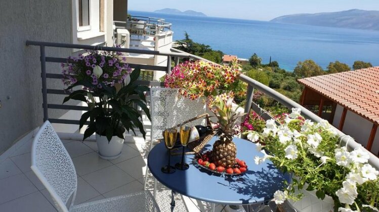 SunBelle Suites - Photo5