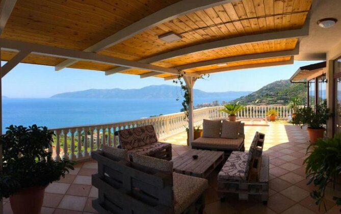 Villa Bonda Vlore - Photo2