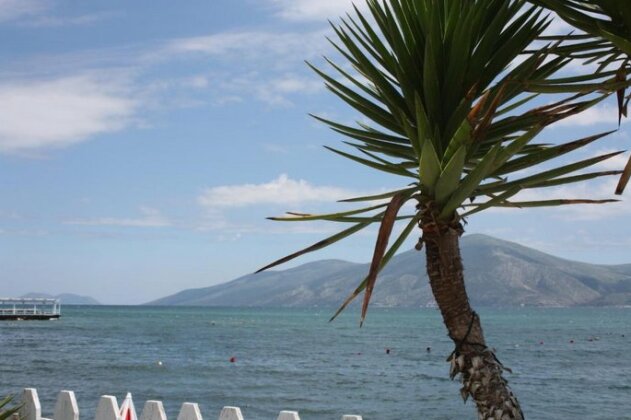 Vlora Beach Apartment - Photo5