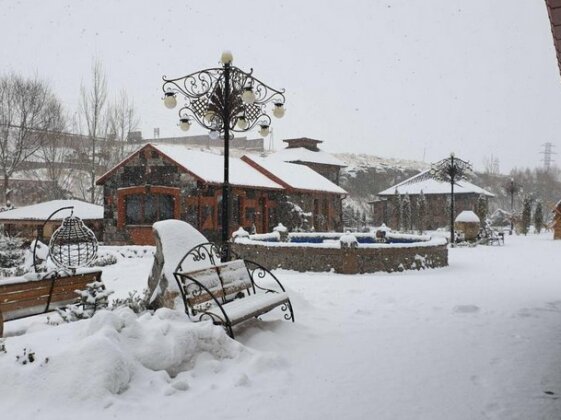 Green Canyon Hotel - Photo4