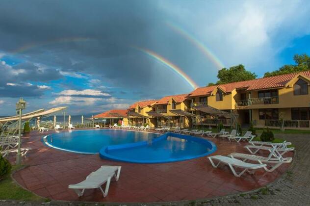 Best Western Bohemian Resort - Photo2