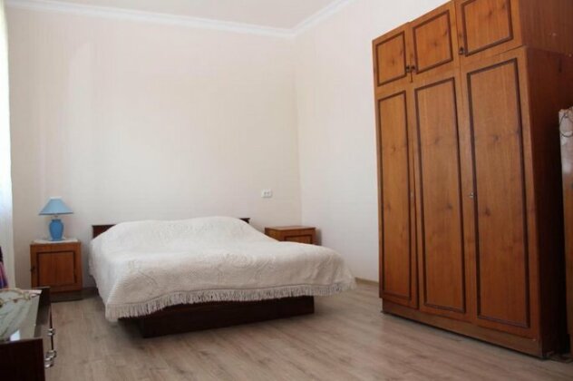 Sevan Gallery Guesthouse - Photo5