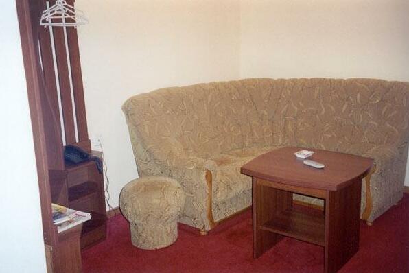 Hotel Lalaner - Photo2