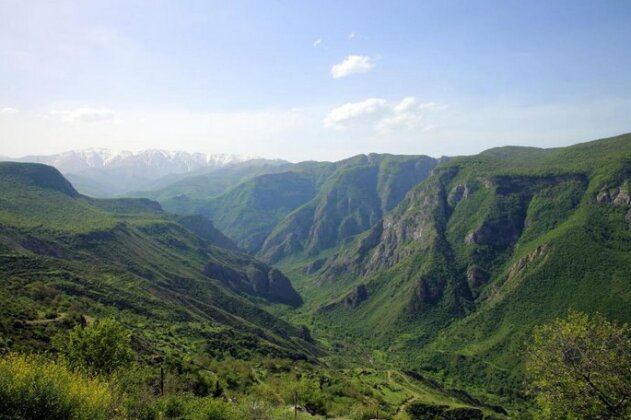 Wings of Tatev Guesthouse - Photo3