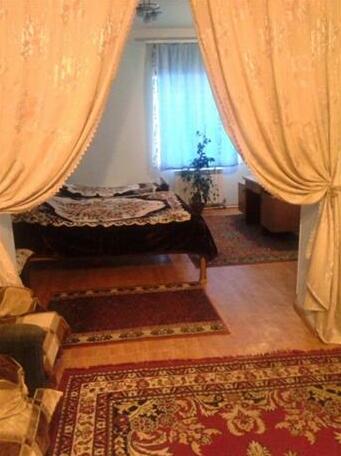 Gostevoy Dom Apartments - Photo4