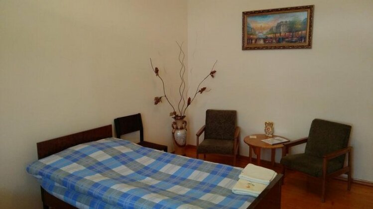 Homestay - Nataly Guest House - Photo2