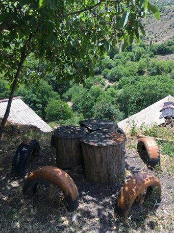 Hors House
