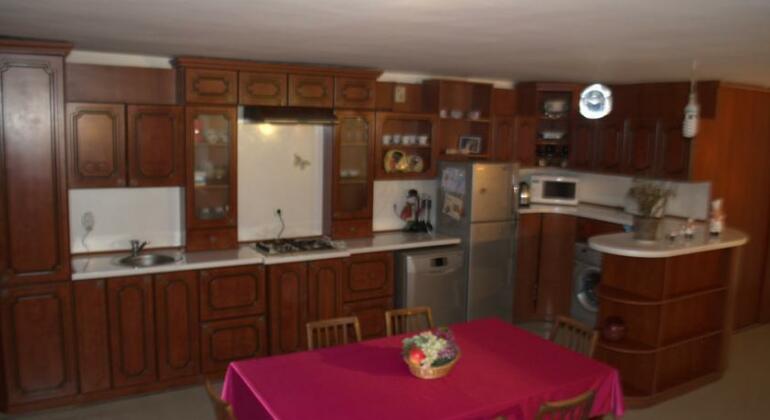 Lada Guest House - Photo4