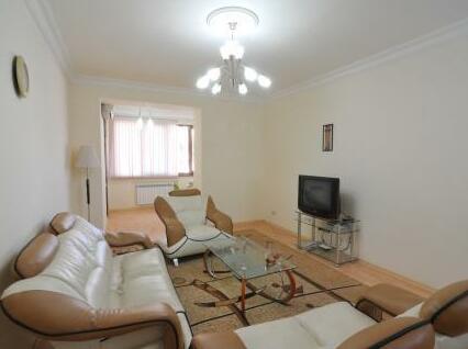 Abovyan Apartment - Photo3