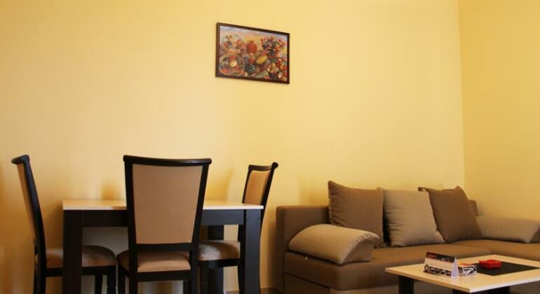 Alley Residence Yerevan Apartments - Photo4